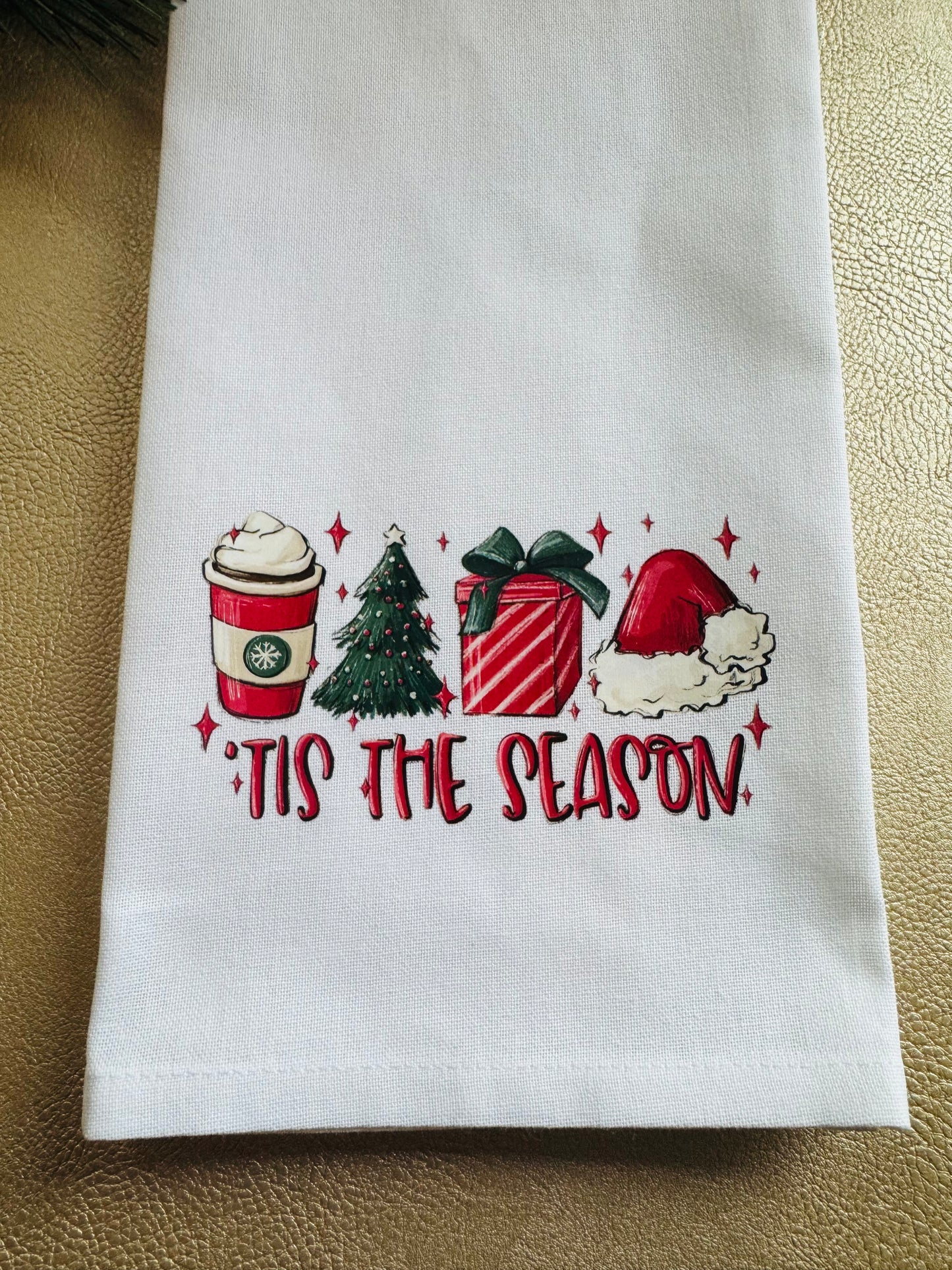 “’Tis the Season” Christmas Tea Towel – Festive Holiday Kitchen Decor, Gift Wrap and Coffee Cup Design, Perfect Hostess Gift